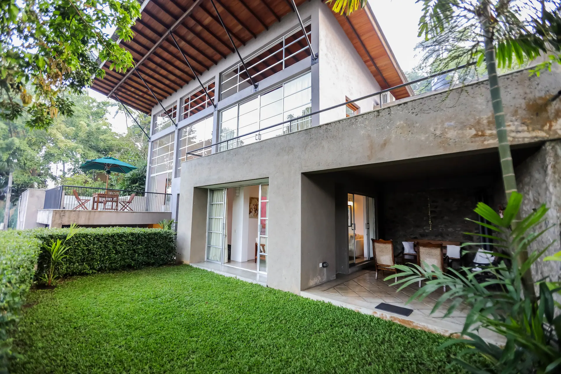 Margossa Residence hero image 3