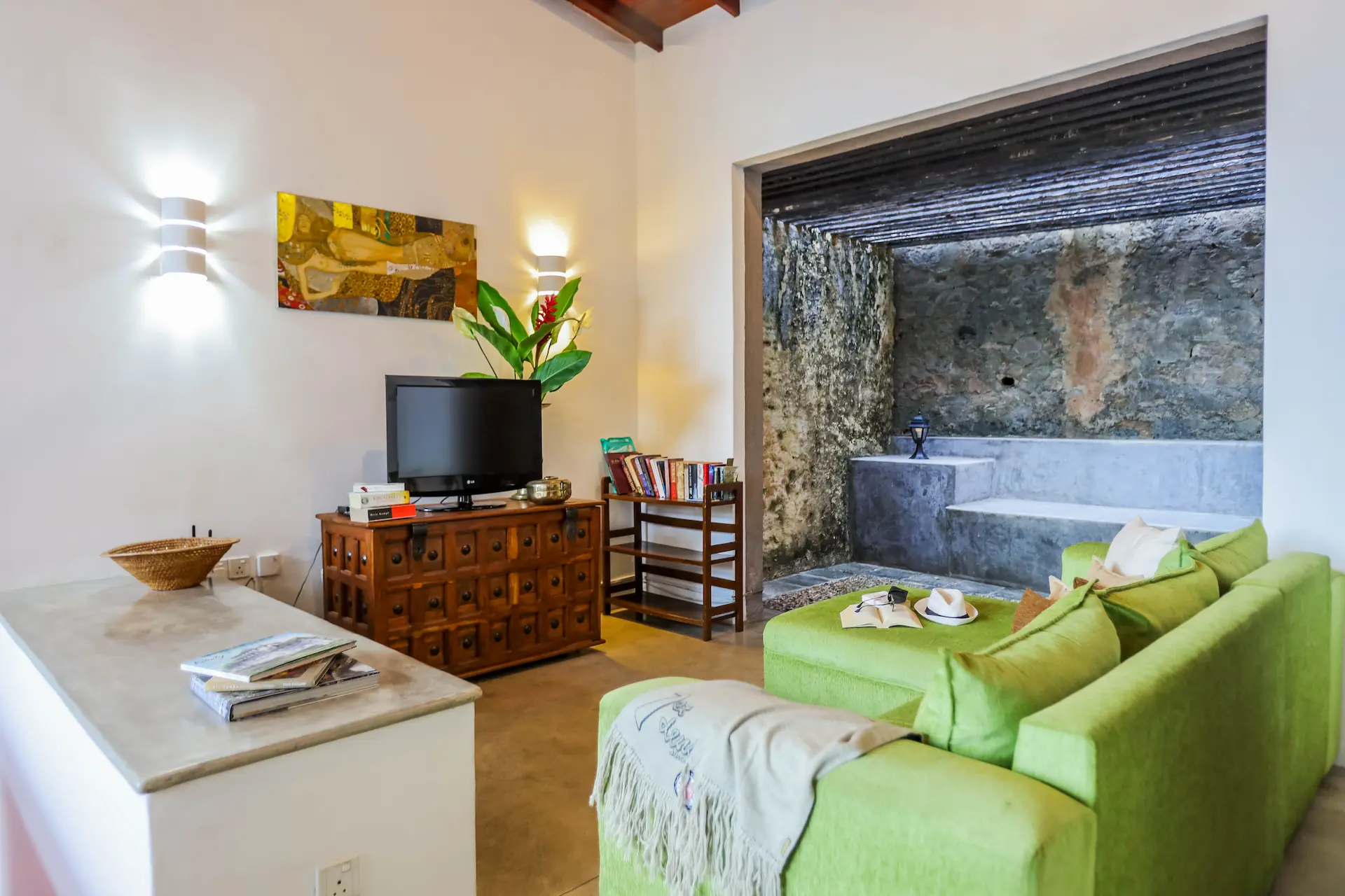 Margossa Residence Living Space & Architecture